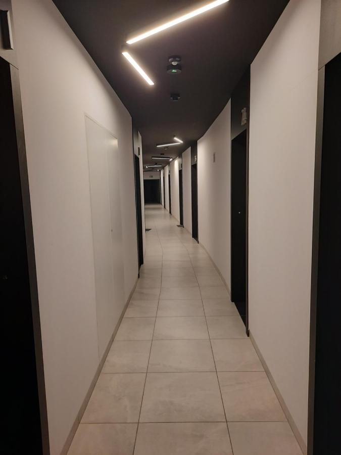 George Studio Przy Stadionie Narodowym Варшава Екстериор снимка